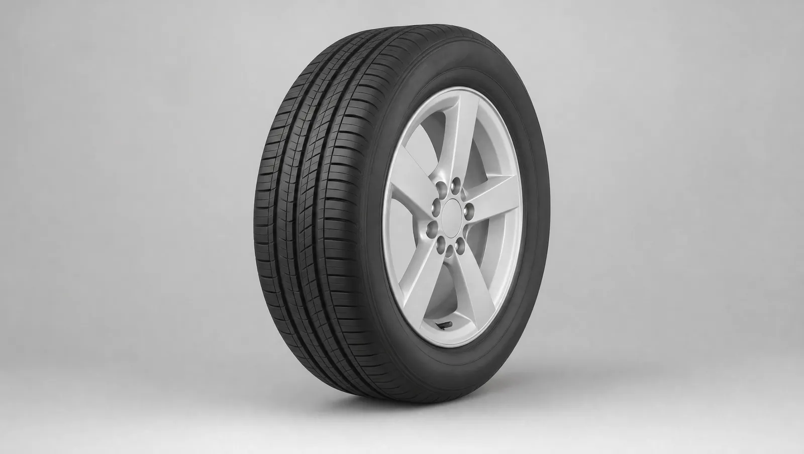 Comparatif pneu été et pneu 4 saisons